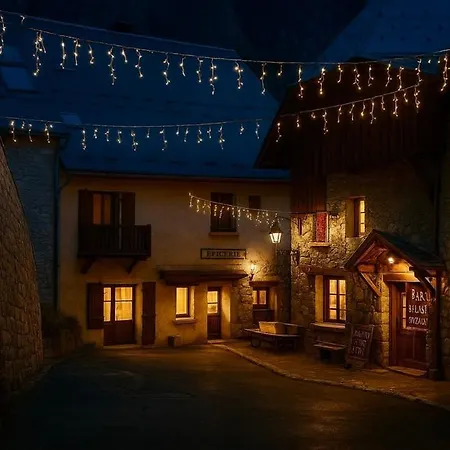 2 Maison Avec Cheminee Et Salle De Jeux Privee *
